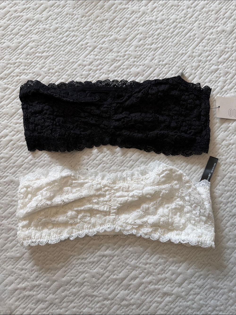 Urban Outfitters 2 Lace Bandeau Bras in Black and White NWT S